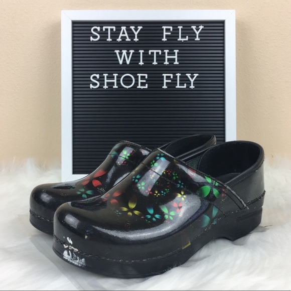 poshmark dansko clogs